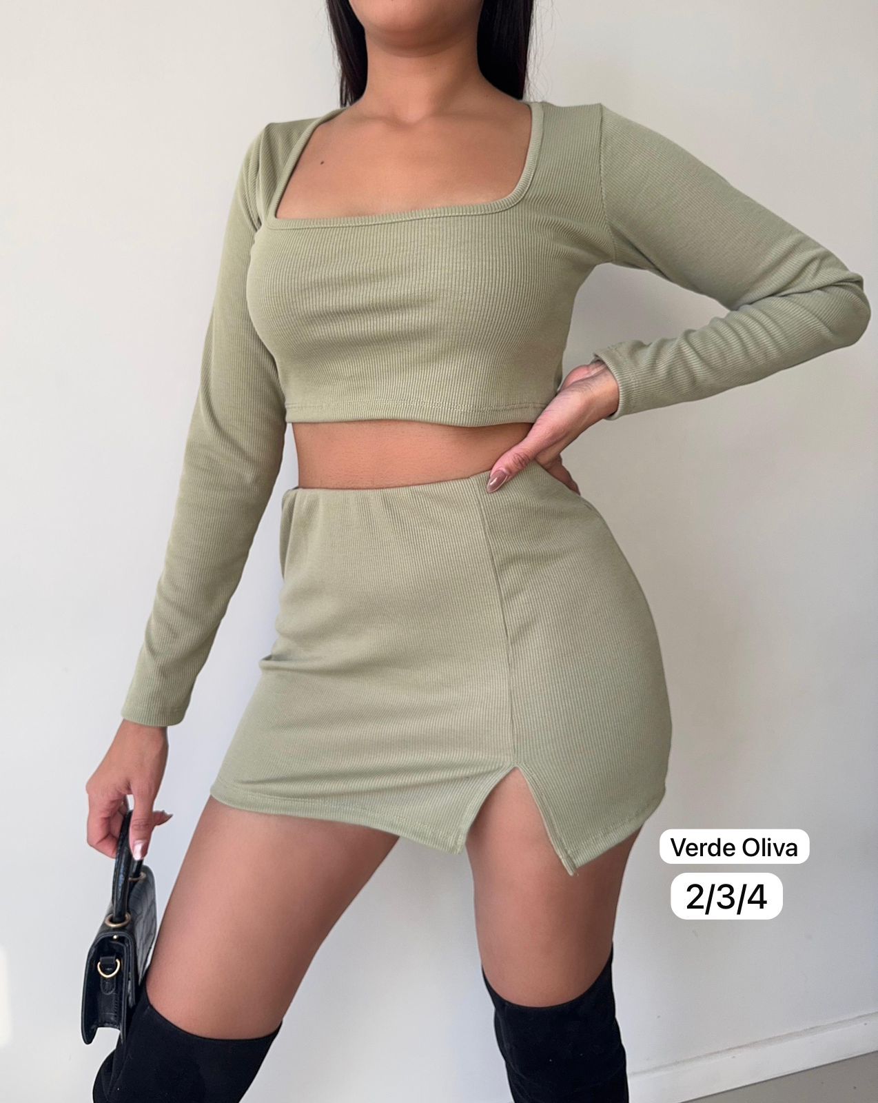 Conjunto Mia