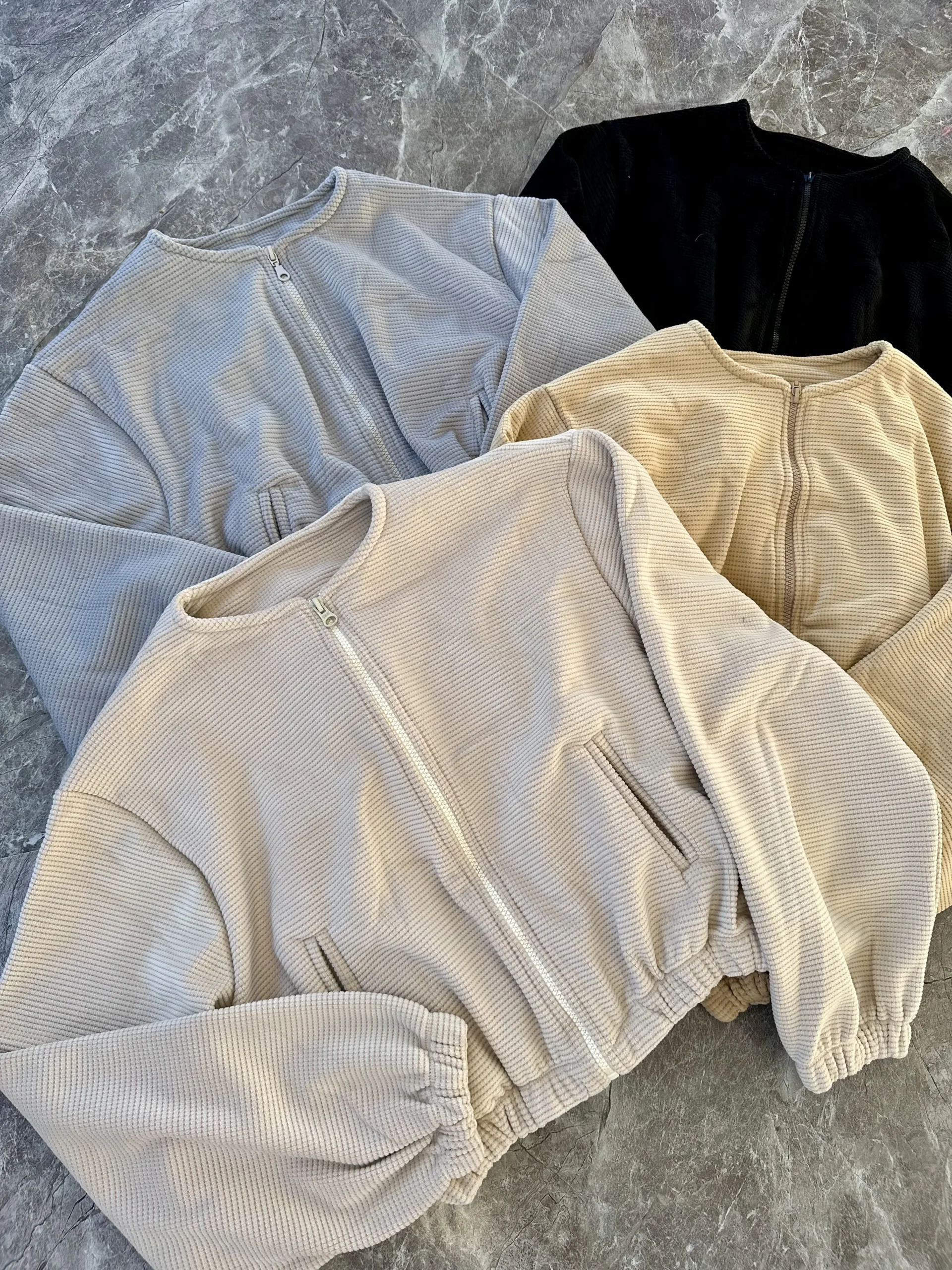 Alternative view of CAMPERA KITTY