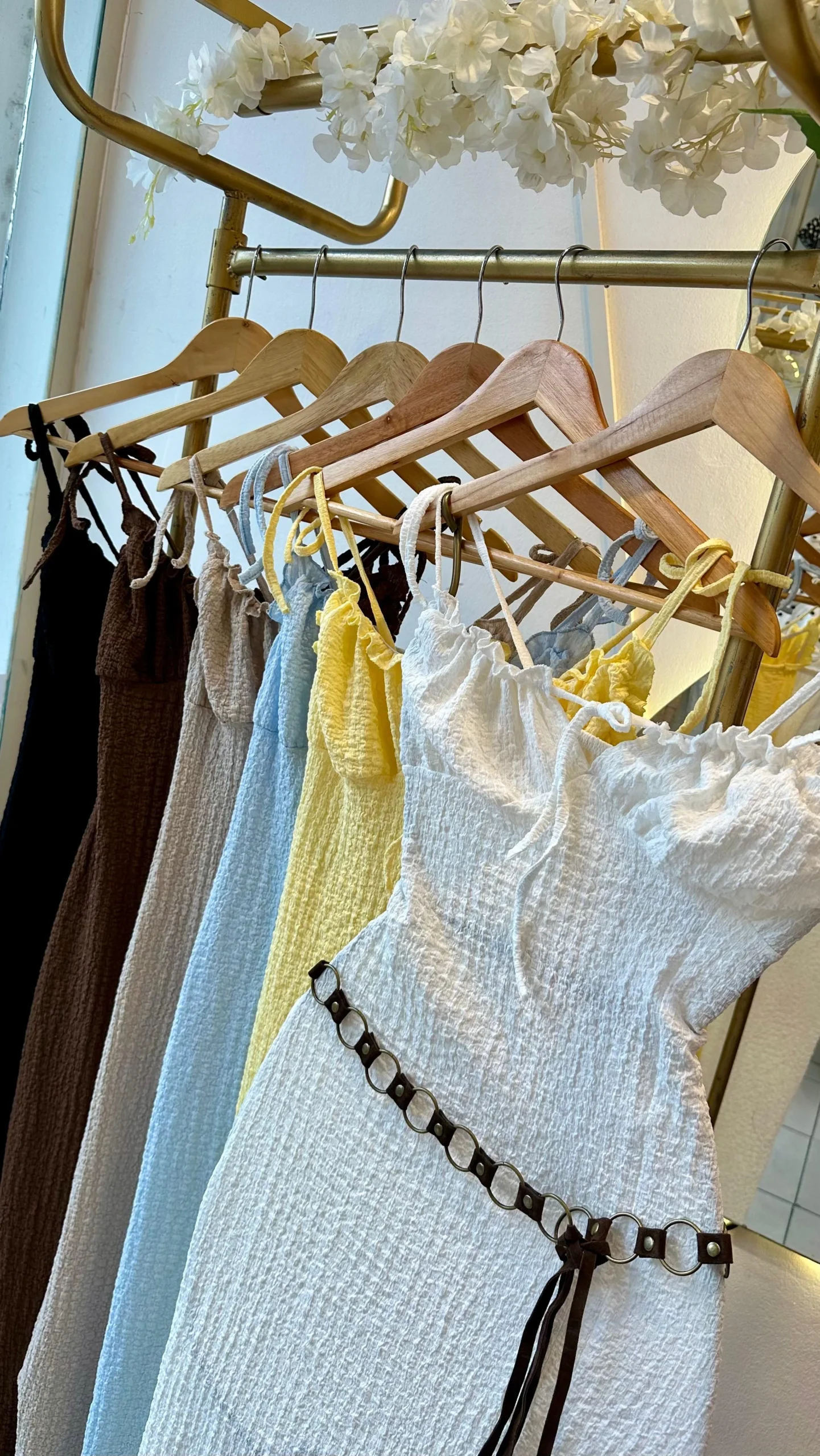 VESTIDO BRUCELAS - Imagen 3